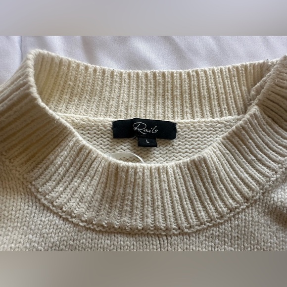 Pre Loved Good Condition Women’s RAILS Sz Large Sweater - Picture 2 of 5